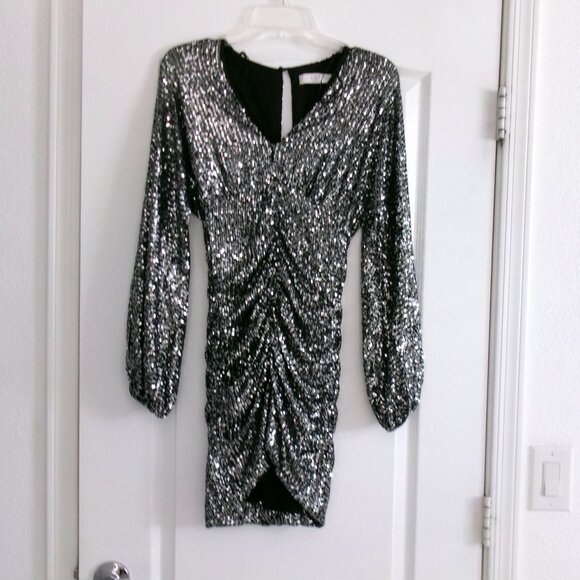 New ASTR The Label Black Sequin Silver Balloon Sleeve Ruched Mini Dress XS NWOT - Picture 1 of 13